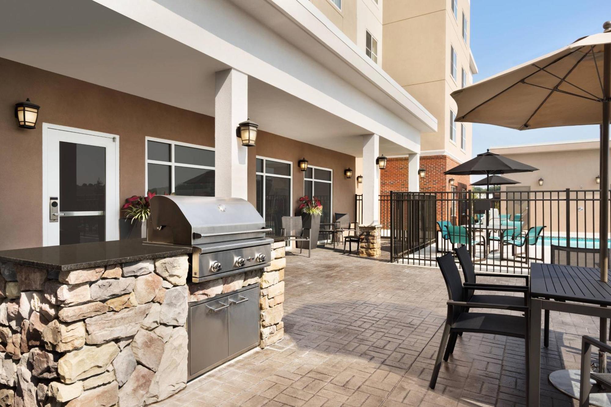Residence Inn By Marriott Winston-Salem Hanes Mall Exterior photo